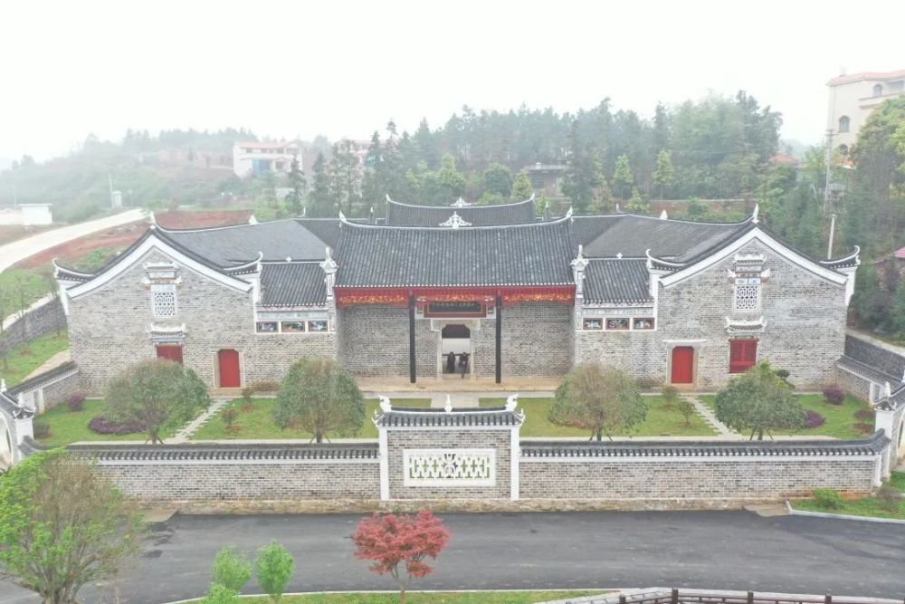 最新款墙壁灯图片大全，点亮学习之路，激发无限灵感与创意