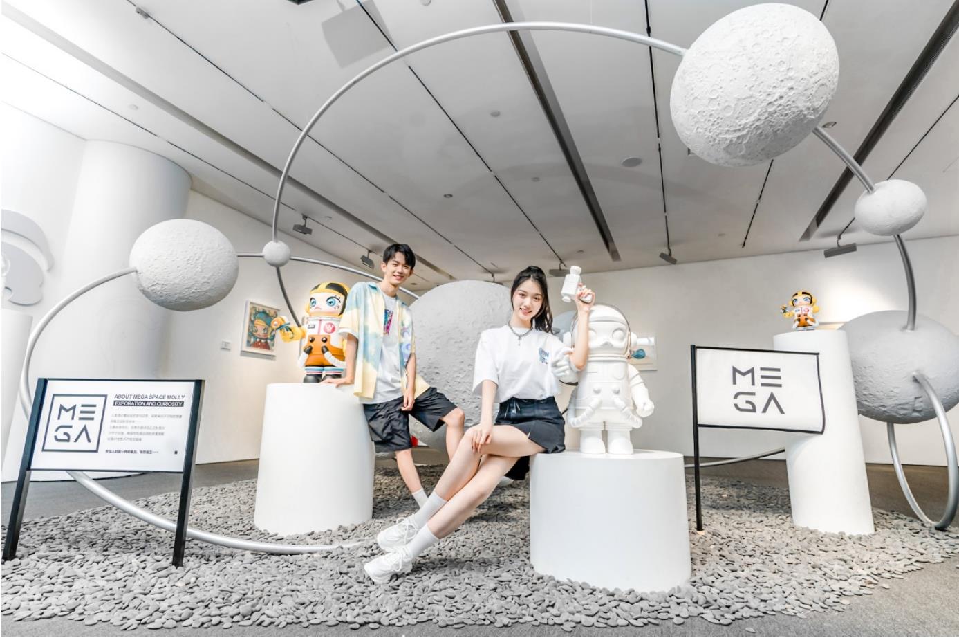 东方市场最新科技潮流引领产品介绍，重塑未来生活的高科技产品亮相公告
