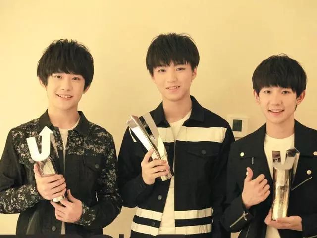 TFBOYS明星闪耀华语乐坛，青春之光引领潮流