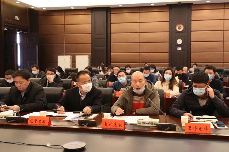 上市之路，挑战与机遇并存，探寻企业上市之路的艰难与机遇