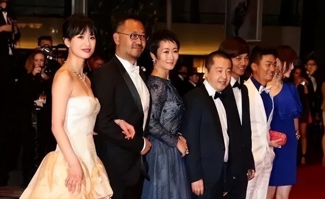 明星女儿，璀璨星途下的新星崛起